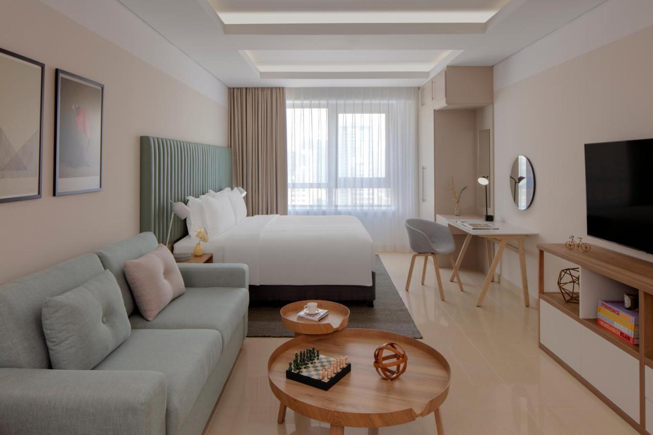 Studio King Suite High Floor